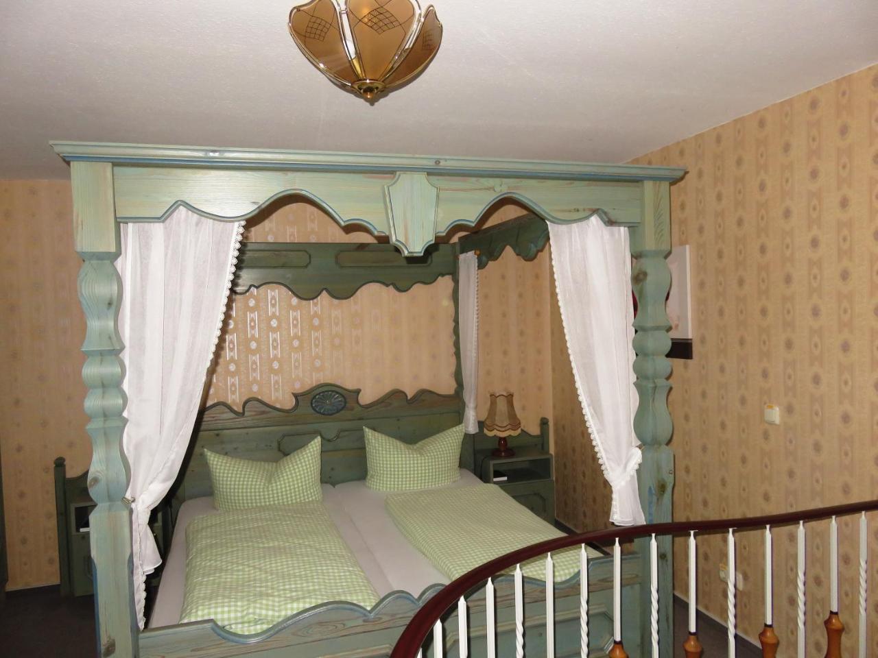 Hotel Schwarzaburg Schwarzburg Eksteriør billede
