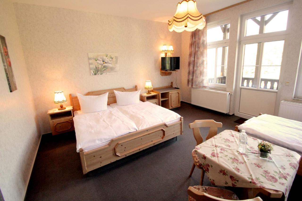 Hotel Schwarzaburg Schwarzburg Eksteriør billede