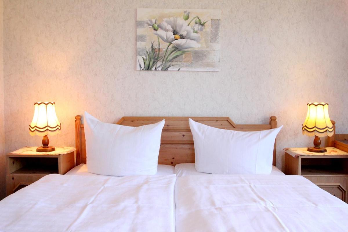Hotel Schwarzaburg Schwarzburg Eksteriør billede