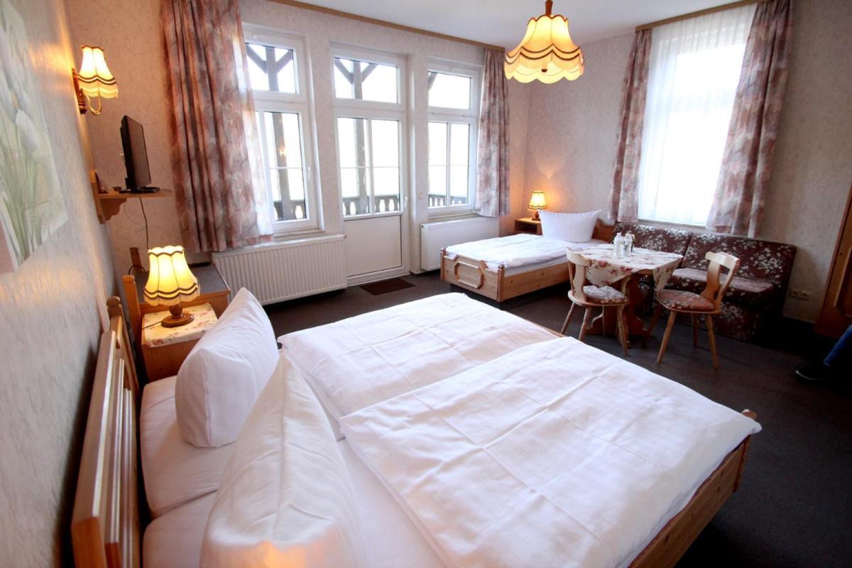 Hotel Schwarzaburg Schwarzburg Eksteriør billede